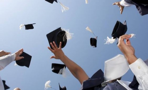 Mau Kuliah di Luar Negeri tapi IPK Kecil? Ini 6 Rekomendasi Beasiswa Favorit yang Bisa Dicoba!