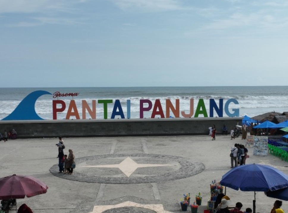 Pemkot Bengkulu Siap Percantik Pantai Panjang Usai Lebaran 2025