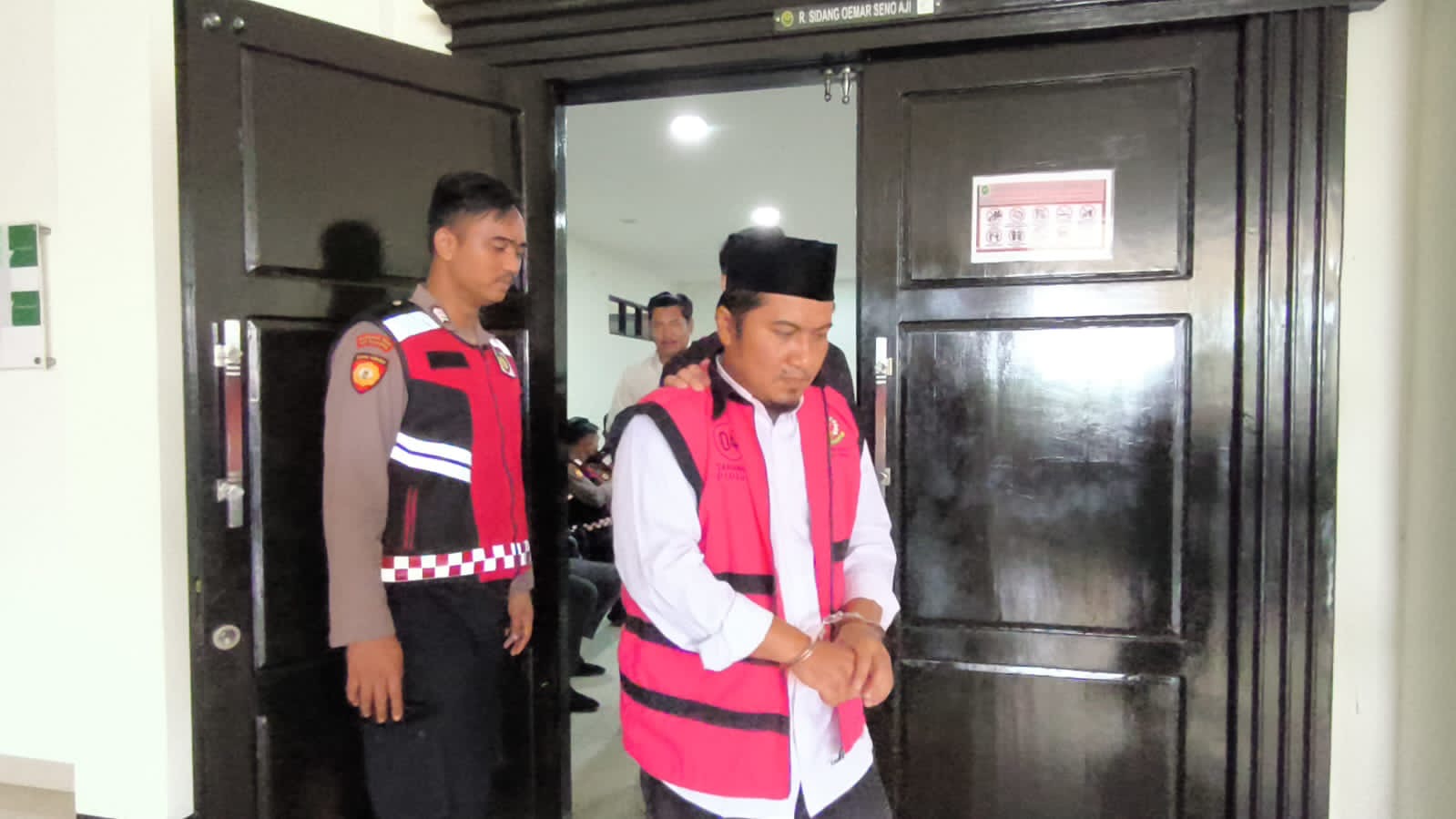 Korupsi Retribusi TKA Bengkulu Tengah, Mantan Pejabat Disnakertrans Dituntut 6 Tahun Penjara