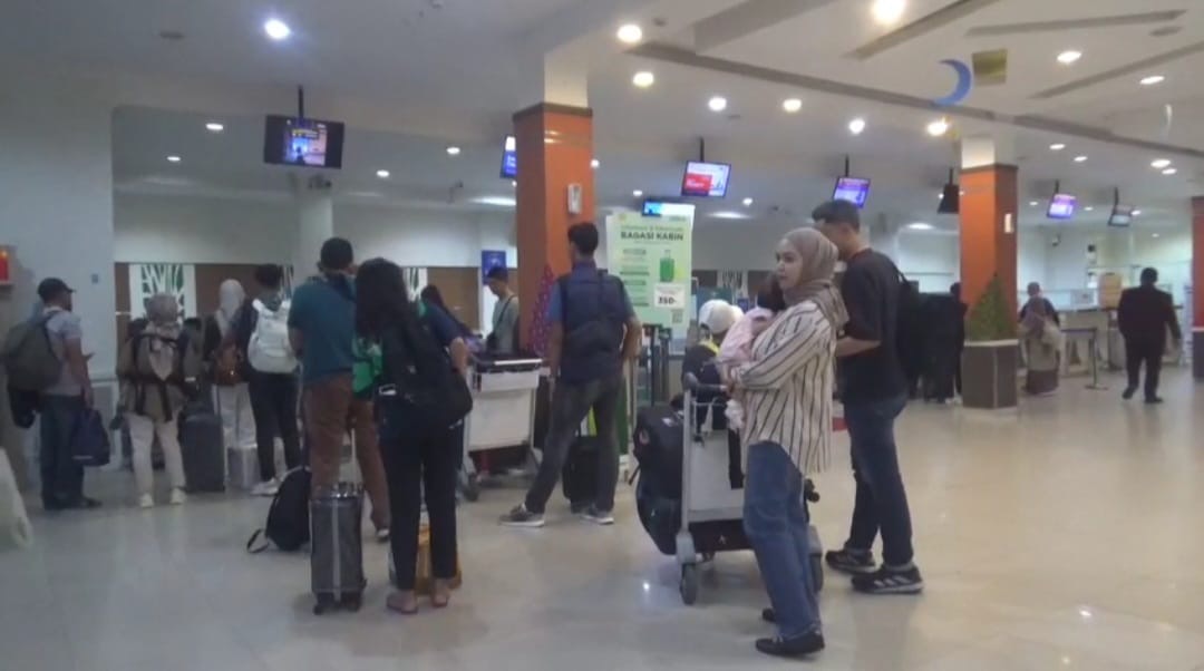 Arus Balik di Bandara Fatmawati Bengkulu Mulai Padat, Penumpang Tembus 3.994 Orang