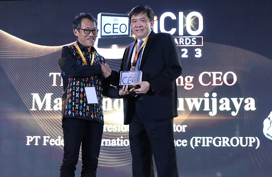 iCIO Award 2023, CEO FIFGROUP Raih The Most Inspiring CEO