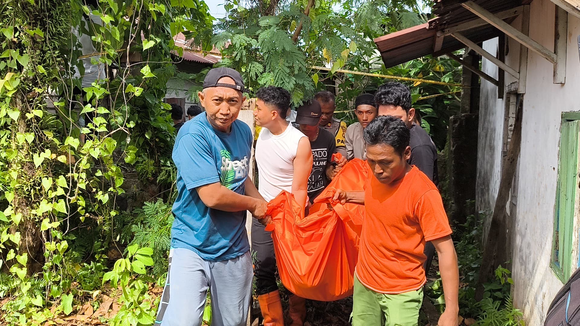 Penjual Pempek Ditemukan Tewas di Selokan Kawasan Kebun Gerand