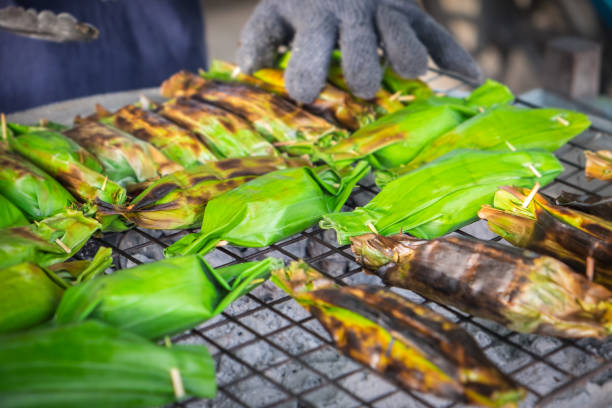 Mau Makan Nasi dengan Sensasi yang Berbeda? Yuk Buat Nasi Bakar, Ini Resep dan Bahan Bakunya