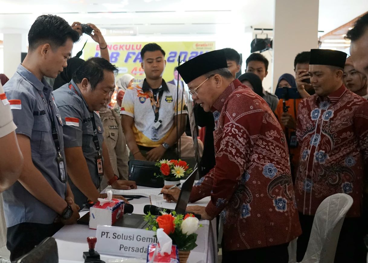 Gubernur Rohidin Sebut Job Fair 2024 Upaya Tekan Angka Pengangguran di Bengkulu 