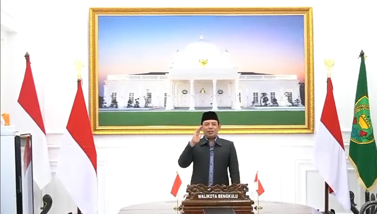 Lebih Nyaman, Walikota Dedy Wahyudi Ajak Masyarakat Belanja di Dalam Pasar