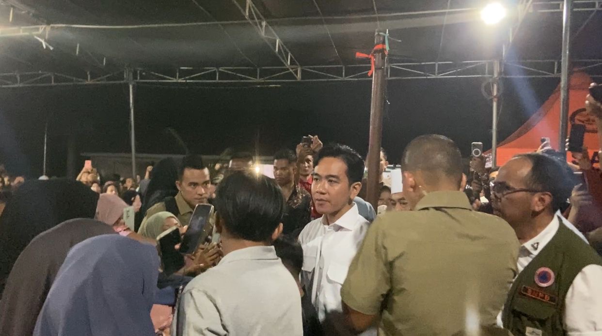 Tinjau Korban Gempa, Wapres Gibran Pastikan Pemerintah Hadir untuk Warga Bengkulu