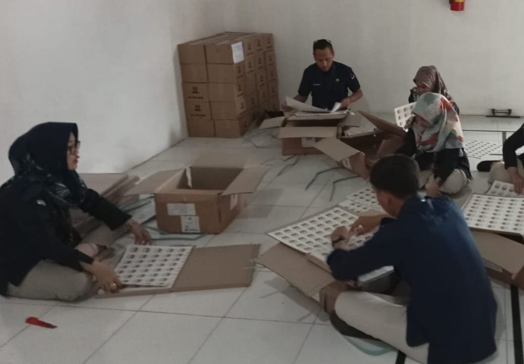 Ada 682 Segel Plastik Pemilu di Kota Bengkulu Mengalami Perubahan Warna