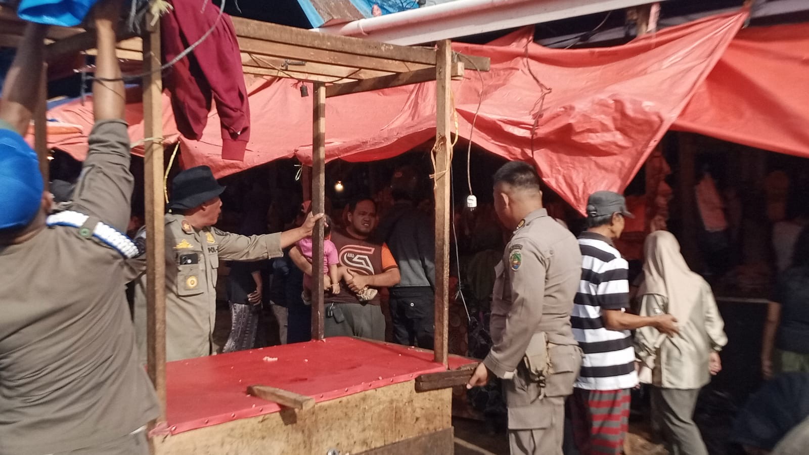 Pasar Subuh Segera Dibentuk, Pemkot Bengkulu Mulai Sterilisasi Jalan Kedondong