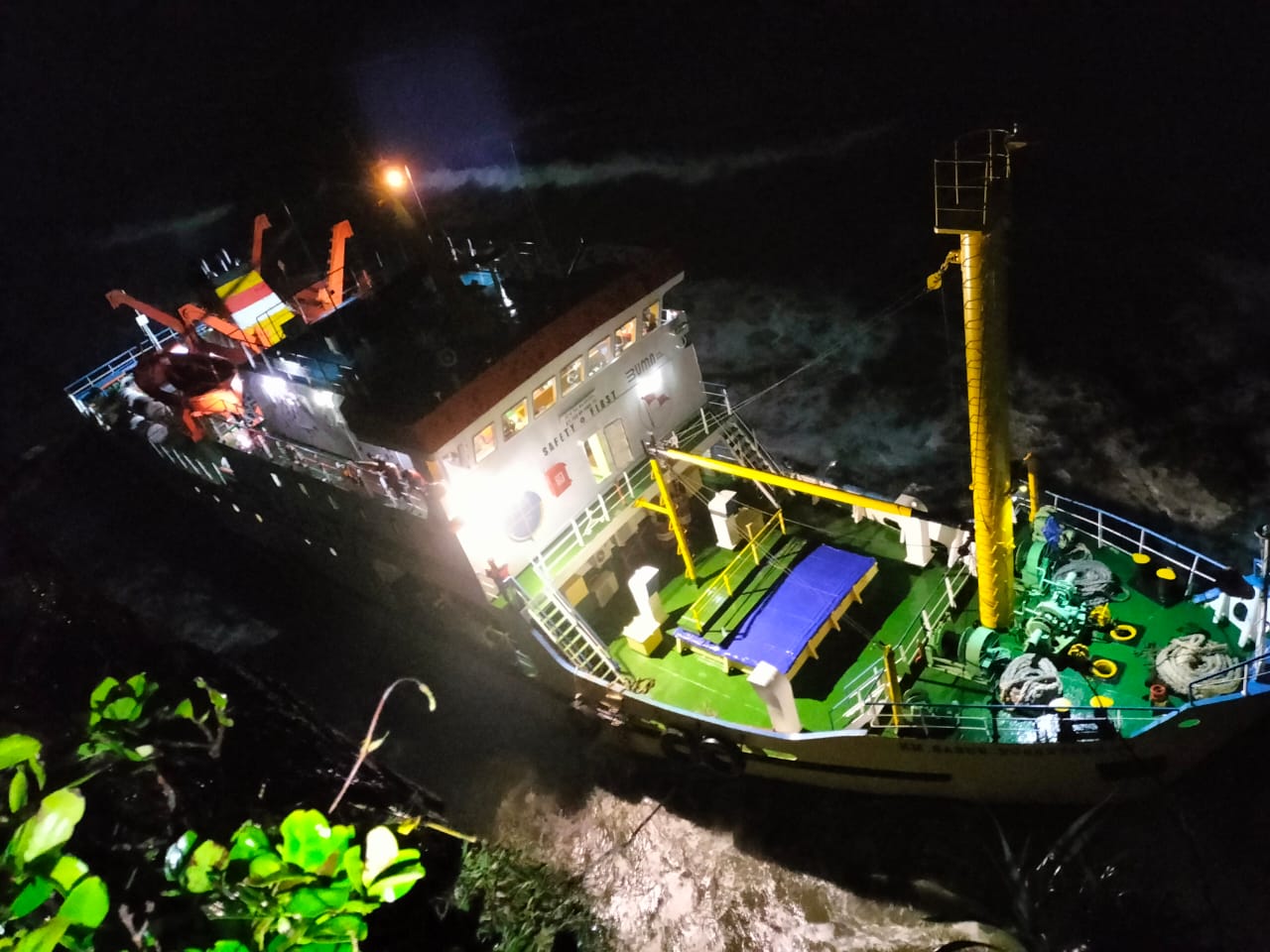 Kandas di Perairan Bengkulu Selatan, 19 ABK KM-SN 46 Berhasil Dievakuasi