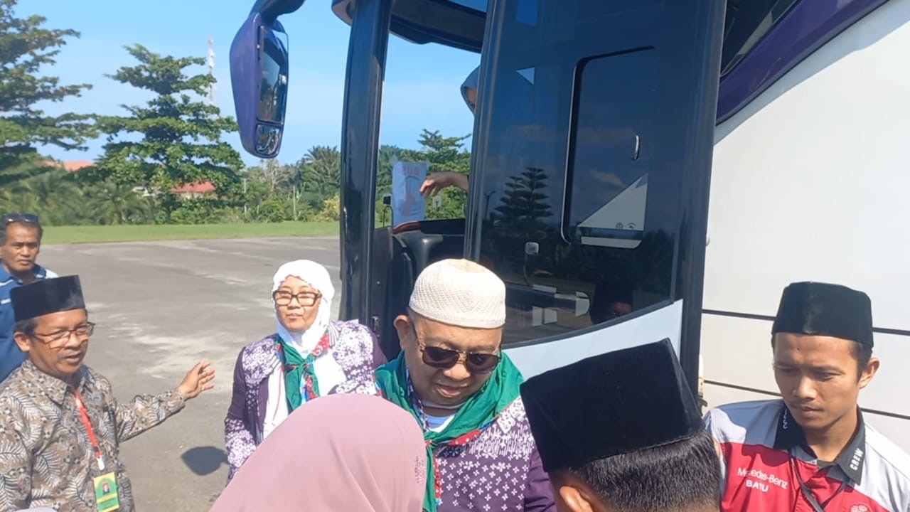 Jemaah Haji Asal Seluma Tiba di Masjid Baitul Falihin, 3 Orang Dirawat Medis