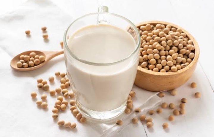 Konsumsi Susu Kedelai dengan Rutin Baik untuk Jaga Kesehatan Tubuh, Cek Manfaatnya!