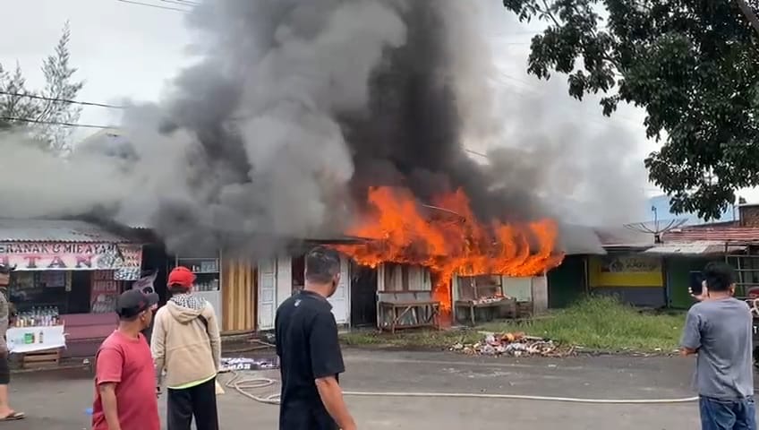 Kebakaran Hebat di Pasar Kepahiang, Hanguskan 6 Ruko