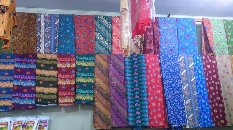 Batik Besurek Bengkulu Menuju Pasar Internasional