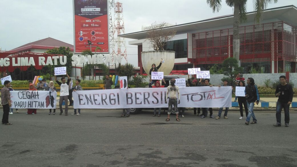 Gabungan Aktivis Lingkungan Tolak Pembanguan PLTU