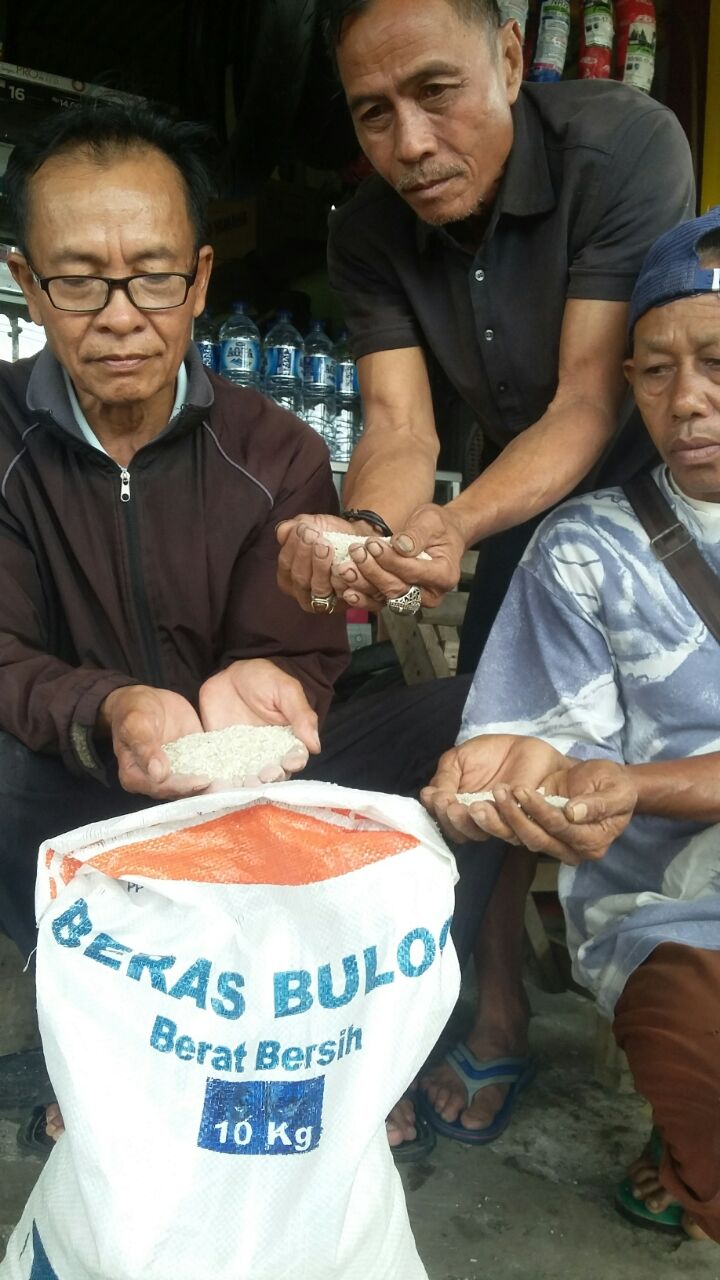 “Ayam Ajau Nggup Makanau Beras Ini, Apau Lagi Kami”