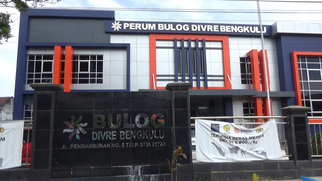 Bulog Targetkan 22 Ribu Ton Pengadaan Beras Lokal Bengkulu