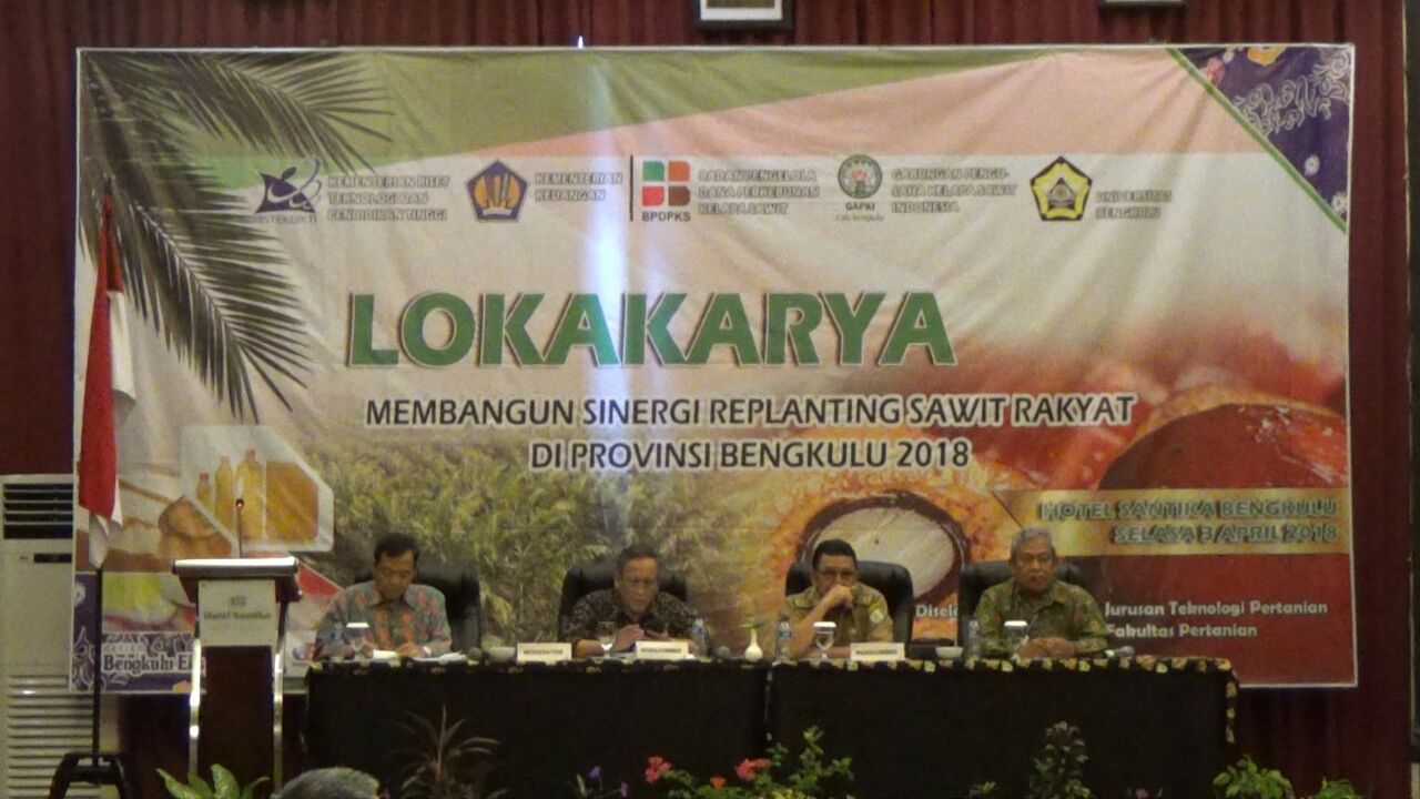 Cari Solusi Percepat Replanting Sawit Rakyat Terealisasi Melalui Lokakarya