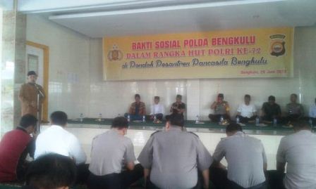 Jelang HUT Bhayangkara ke 72 Tahun, Polda Bengkulu Gelar Bakti Sosial