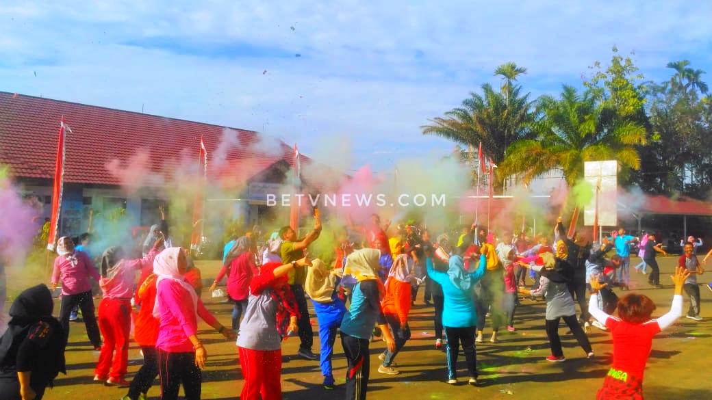 Senam Full Color Ala Bapelitbang Kota Bengkulu