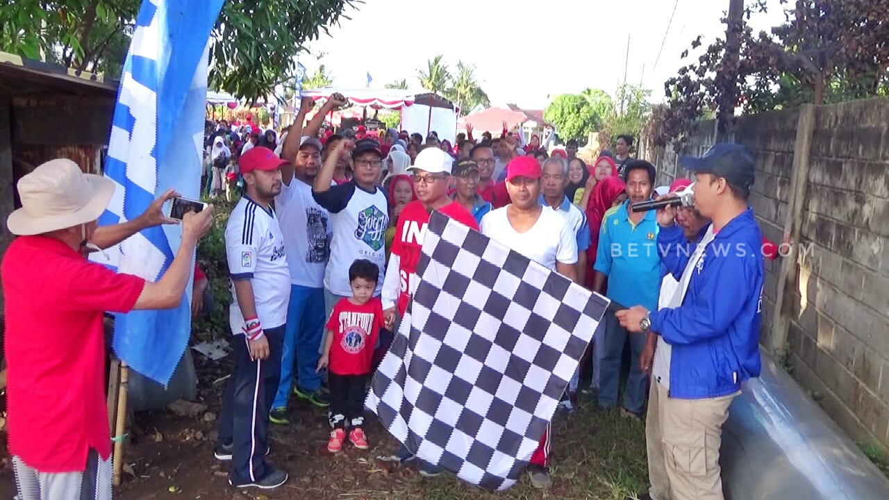 Semarak Kemerdekaan, Warga Lingkar Barat Gelar Jalan Santai Keluarga