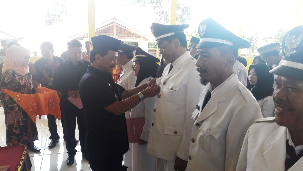 5 Pjs Kades dan Anggota BPD Benteng, Resmi di Lantik