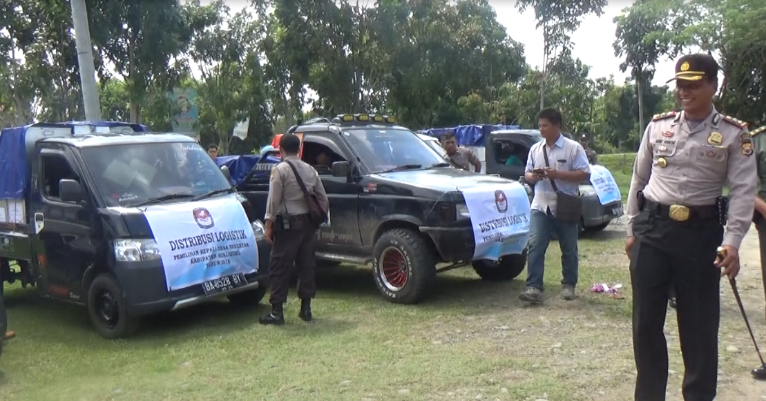 Dilepas Bupati, Polisi Kawal Distribusi Logistik Pilkades