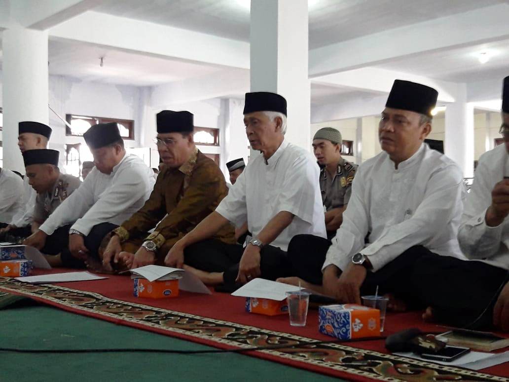 Sambut Tahun Baru Islam, Ratusan Masyarakat Curup Hadiri Dzikir dan Istighosah