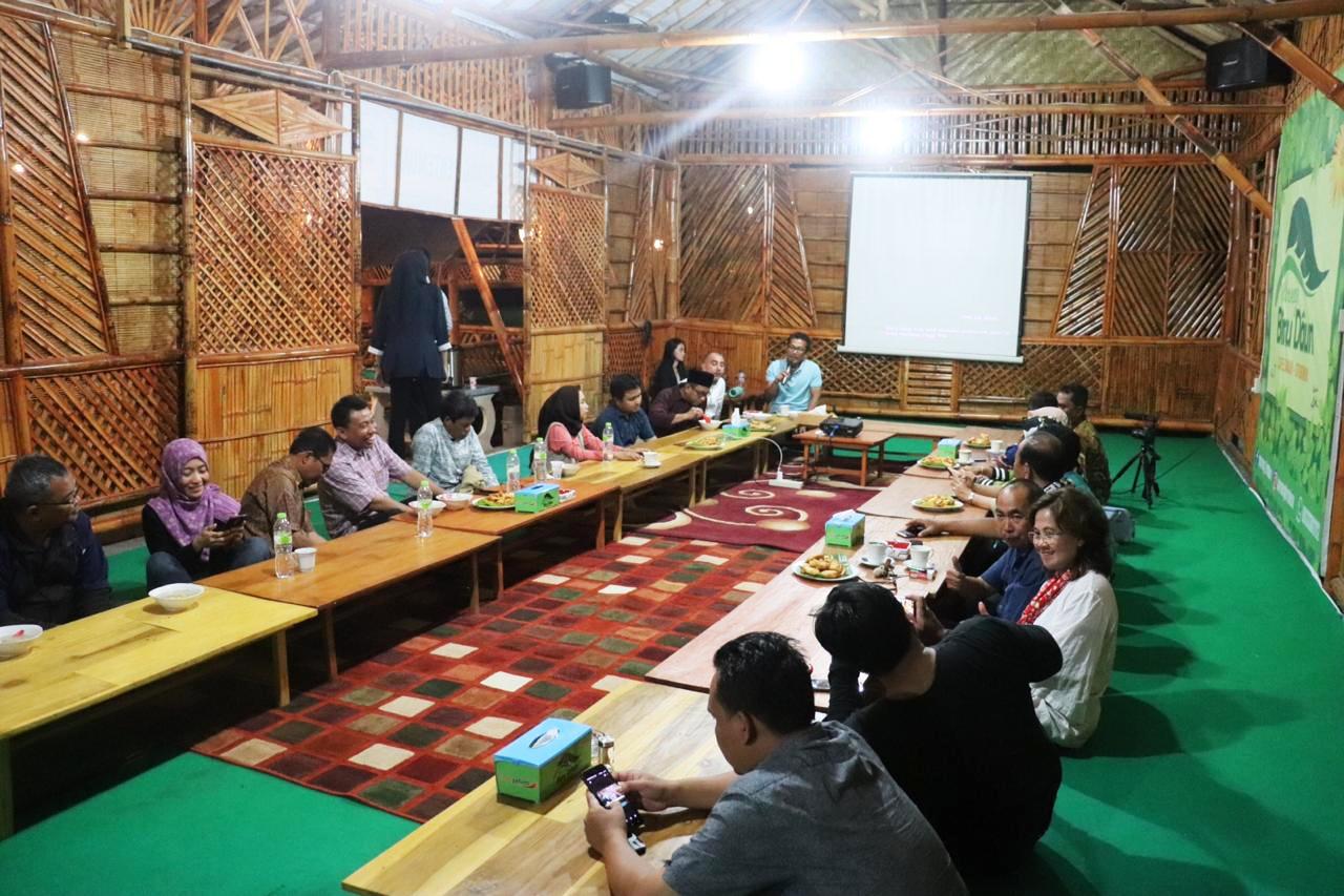 Dirjen PDT Bantu Pemasaran Hasil Panen Petani Situbondo