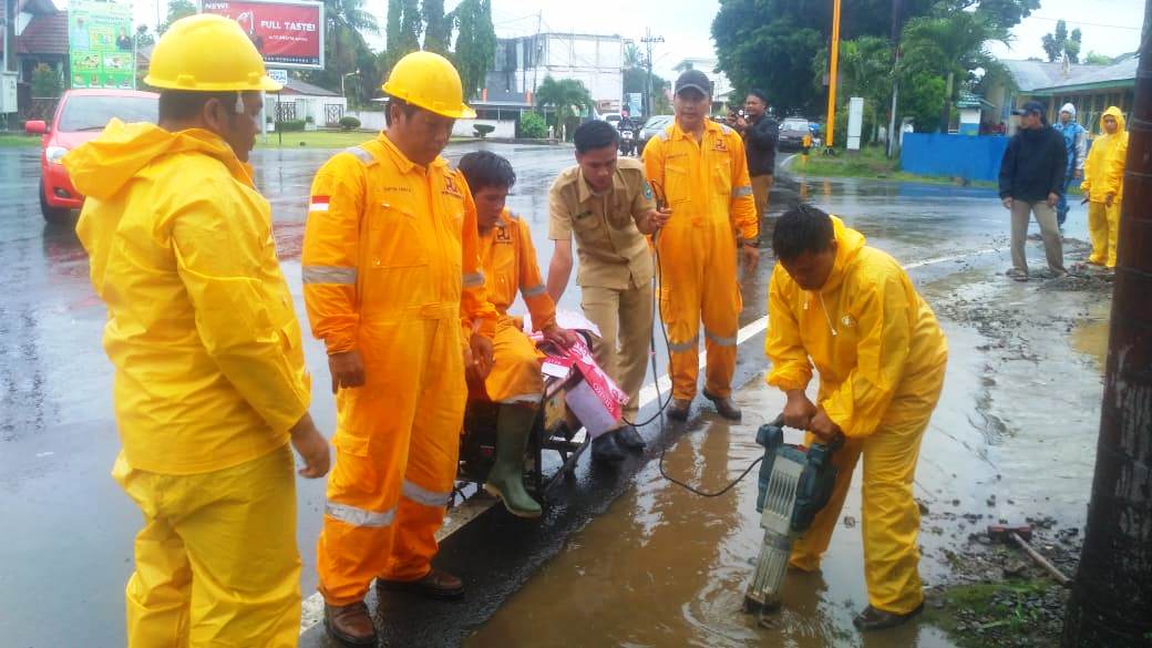 URC Kota Bengkulu, Cepat Tanggap Atasi Banjir