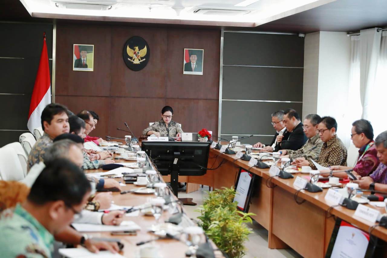 Mendes PDTT Perjuangkan Kenaikan Gaji Pendamping Lokal Desa