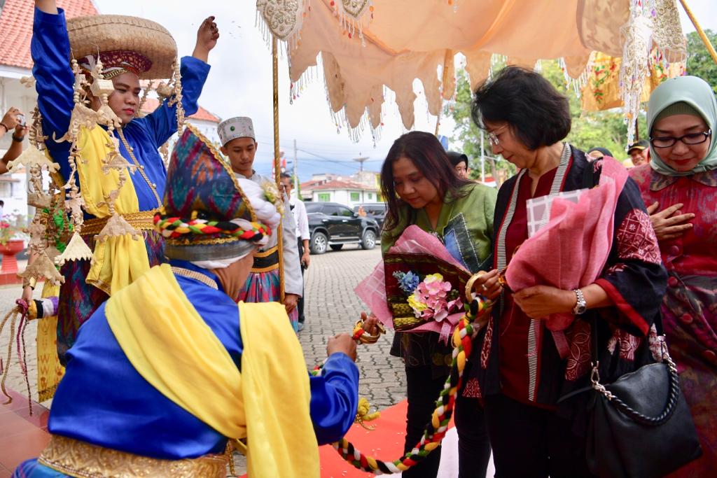 Cegah Stunting, Pengurus OASE Kabinet Kerja Kunjungi Kabupaten Bone