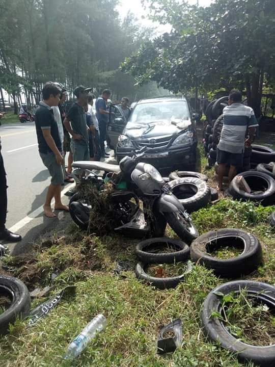 Laka di Pantai Panjang, Minibus Vs Motor Matic