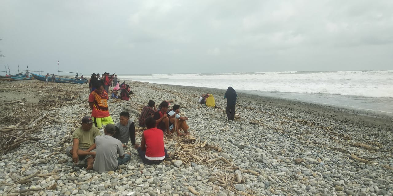 Perahu Oleng, Nelayan Tanjung Bulan Hilang