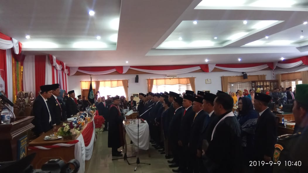 30 Anggota DPRD BU Dilantik, Mian Minta Tingakatkan Sinergitas