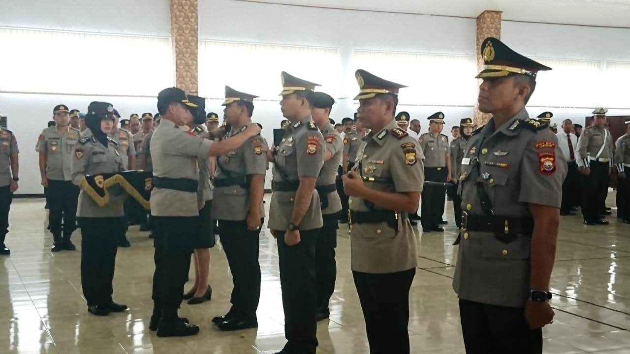 Kabid Dokkes Bengkulu dan 2 Kapolres di Sertijab