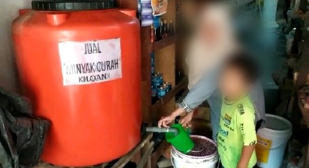 Minyak Goreng Curah Dilarang Beredar di Kabupaten Ini