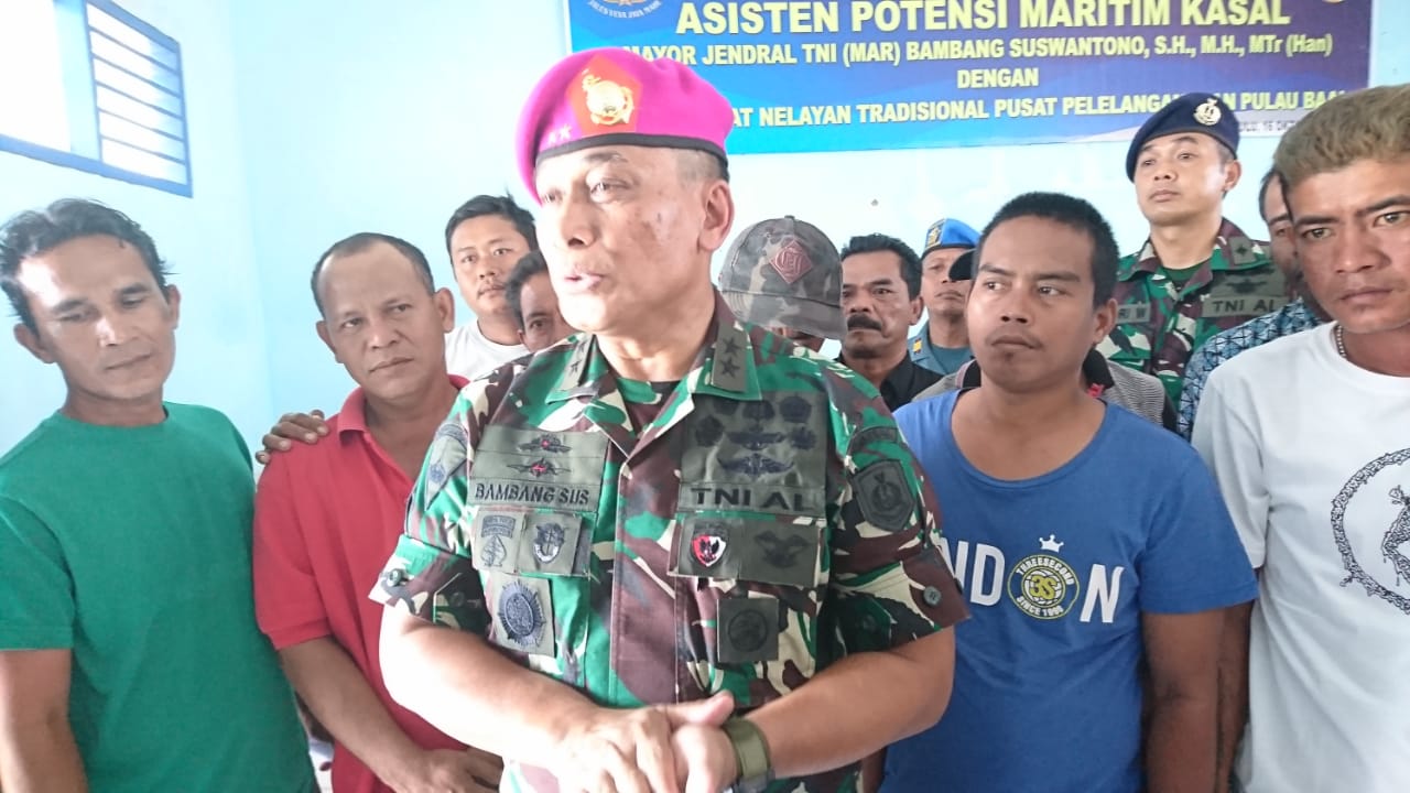 Cek Potensi Maritim di Bengkulu, Aspotmar Kasal Tatap Muka dengan Nelayan