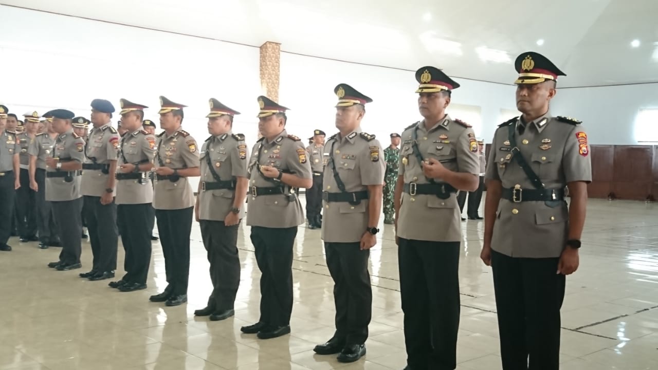 Sertijab 5 Perwira, Kapolda Minta Kapolres Bengkulu Segera Ungkap Kasus Wina