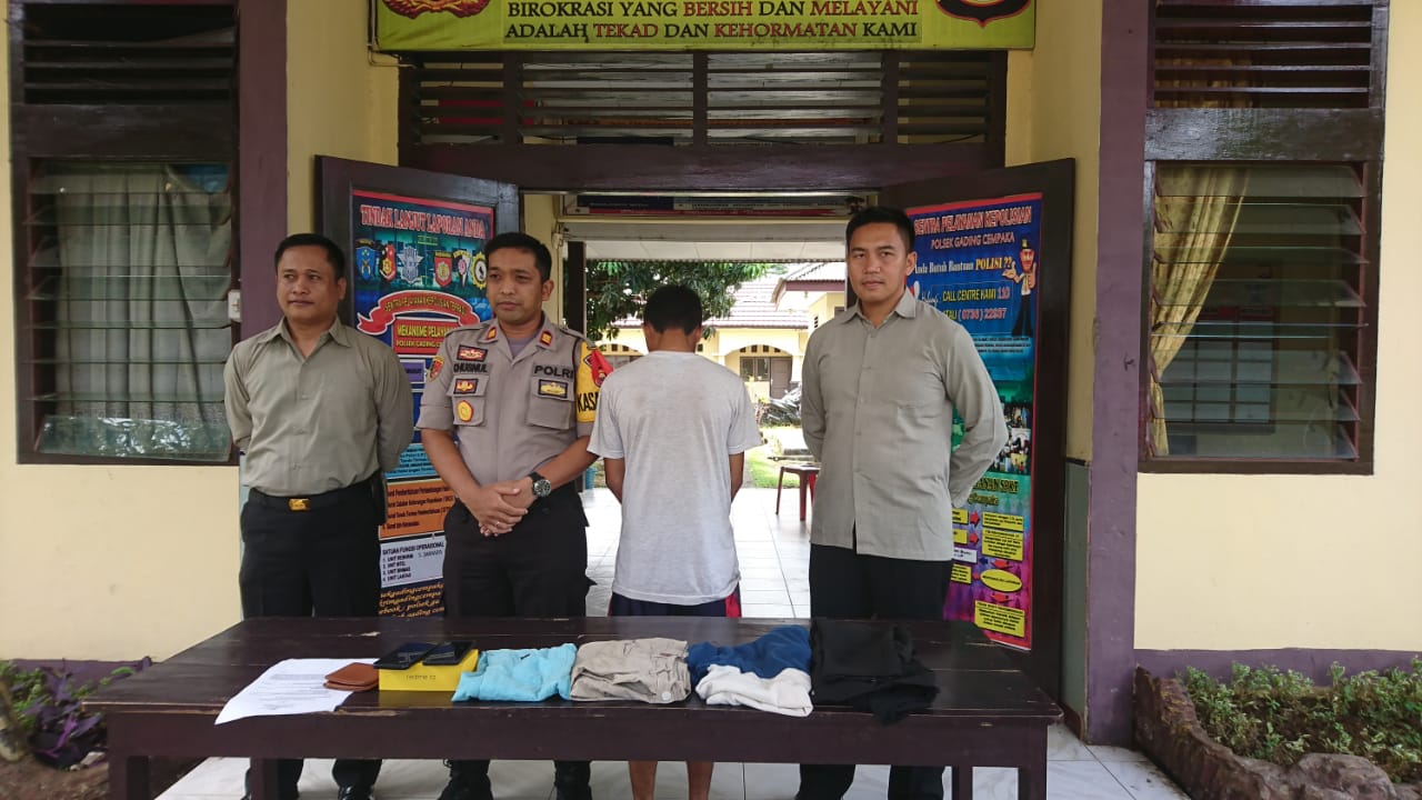 Curi Uang, Tukang Galon Diamankan Polisi