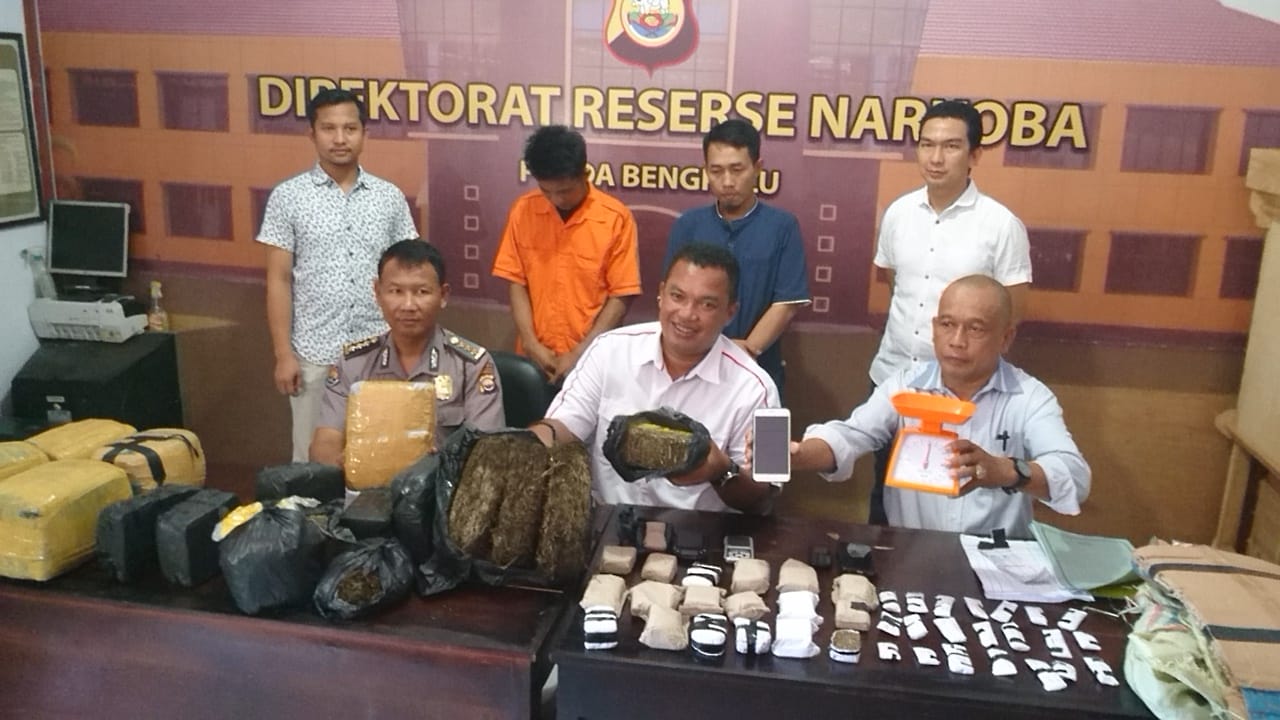 Polda Bengkulu Ungkap Peredaran 40 Kg Ganja Asal Aceh