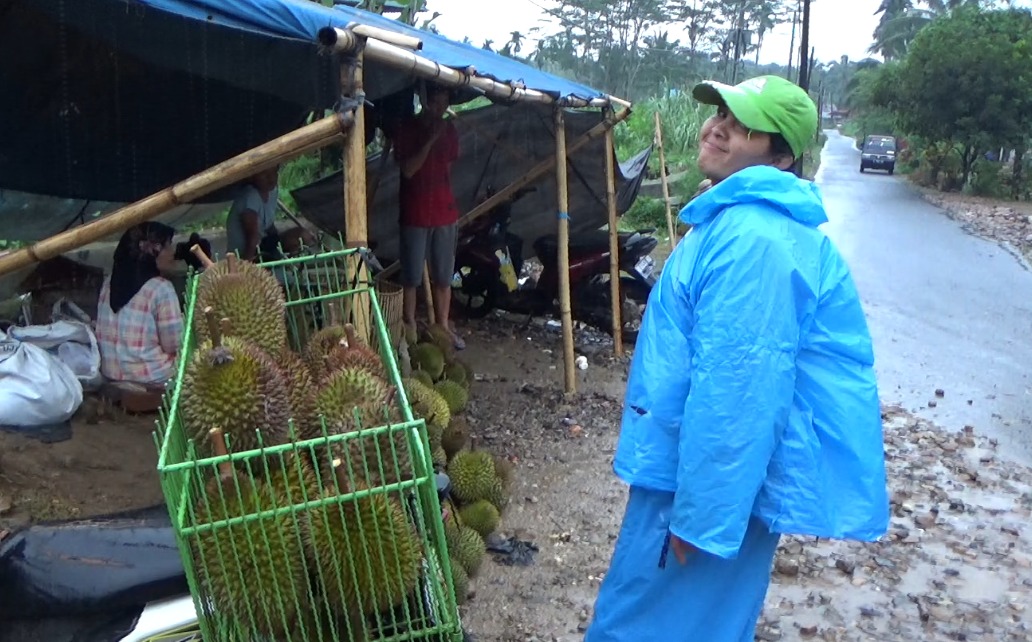 Dukung Festival Durian, Kades Lemeu Ikut Siapkan Durian