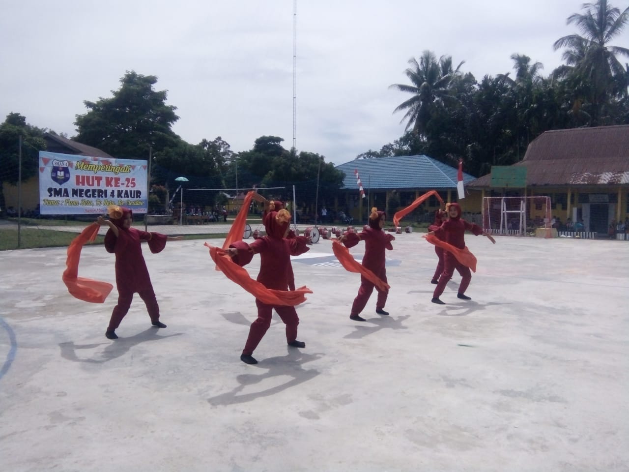 HUT Ke-25, SMAN 4 Kaur Gelar Berbagai Perlombaan