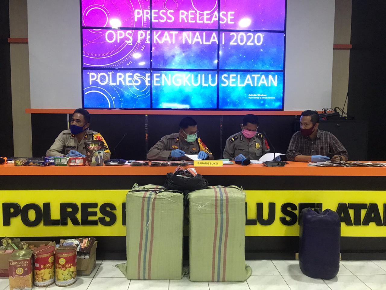 Operasi Pekat, Polres BS Amankan Mobil Hingga 41.200 Samcodin