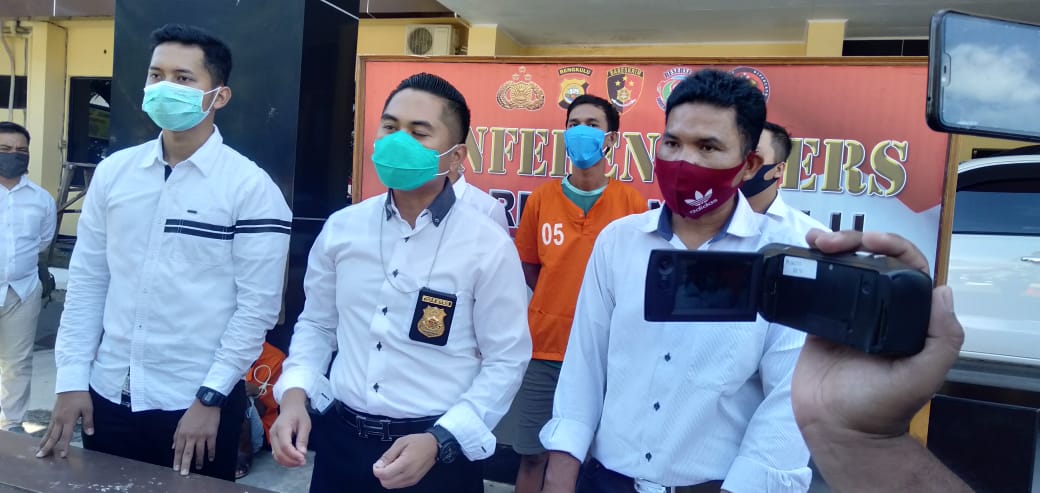 Gelapkan Uang Rp. 195 Juta, Warga Pasar Melintang Dibekuk Polisi