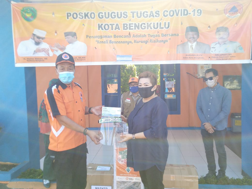 Better Home Serahkan Bantuan Ribuan Masker dan Face Shield ke BPBD