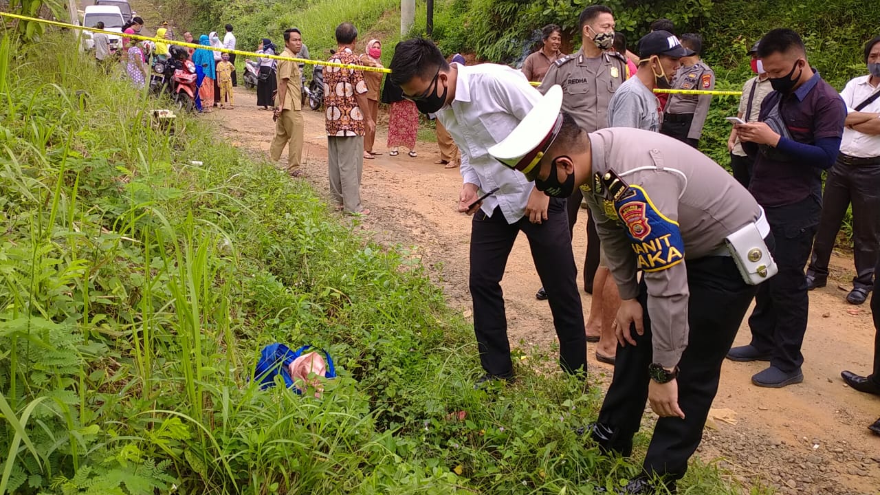 Geger, Warga Timur Indah 5 Temukan Mayat Bayi di Pinggir Jalan