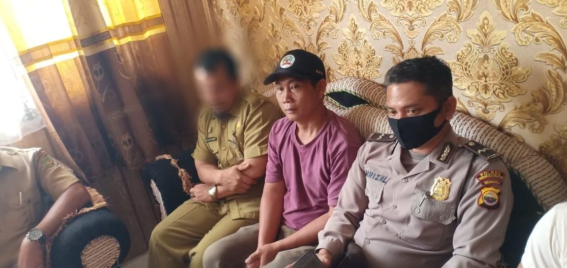 Diduga Selingkuh, Oknum Kadis di Bengkulu Selatan Digerebek Warga