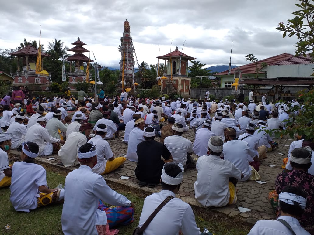 Umat Hindu Bengkulu Utara Rayakan Hari Raya Galungan