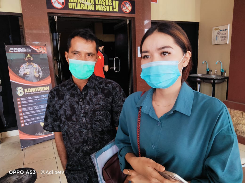 Tertipu Arisan Online, 5 Wanita Cantik Lapor Polisi