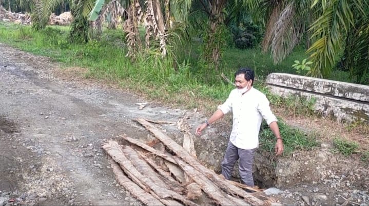 Diusulkan Sejak 2019, Jalan Menuju Desa Kungkai Tak Kunjung Diperbaiki